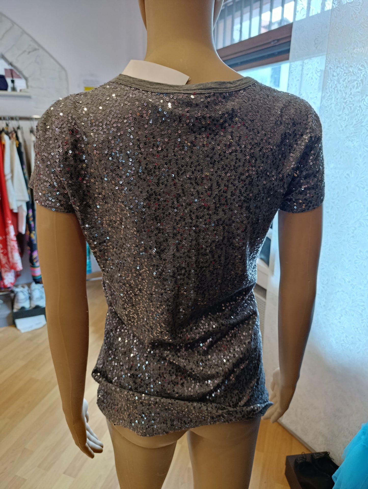T-shirt DKNY tg M paillettes