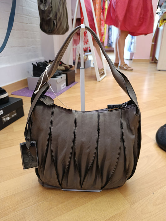 Borsa coccinelle in pelle mai utilizzata