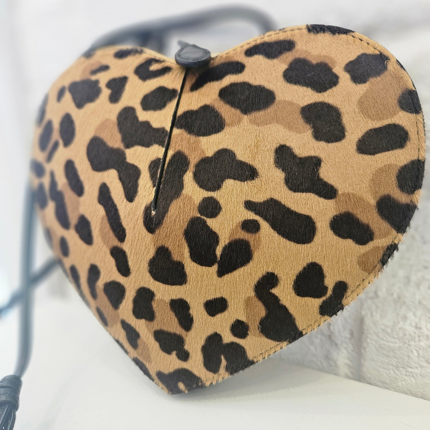 Le Coeur Alaïa in cavallino