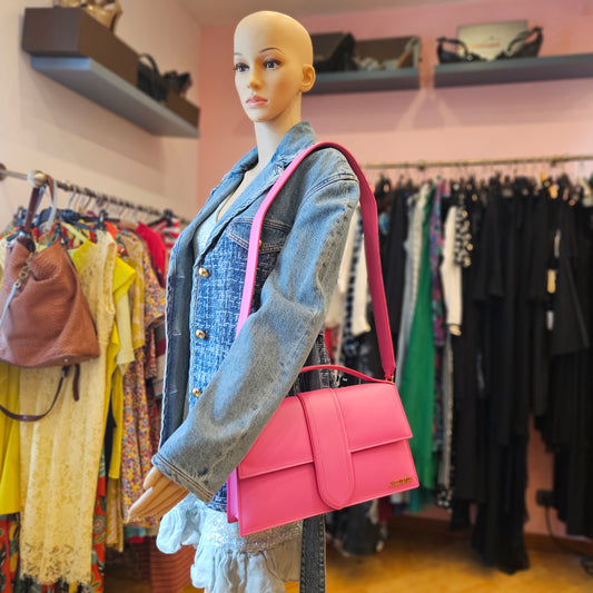 Jacquemus Le Bambino xl