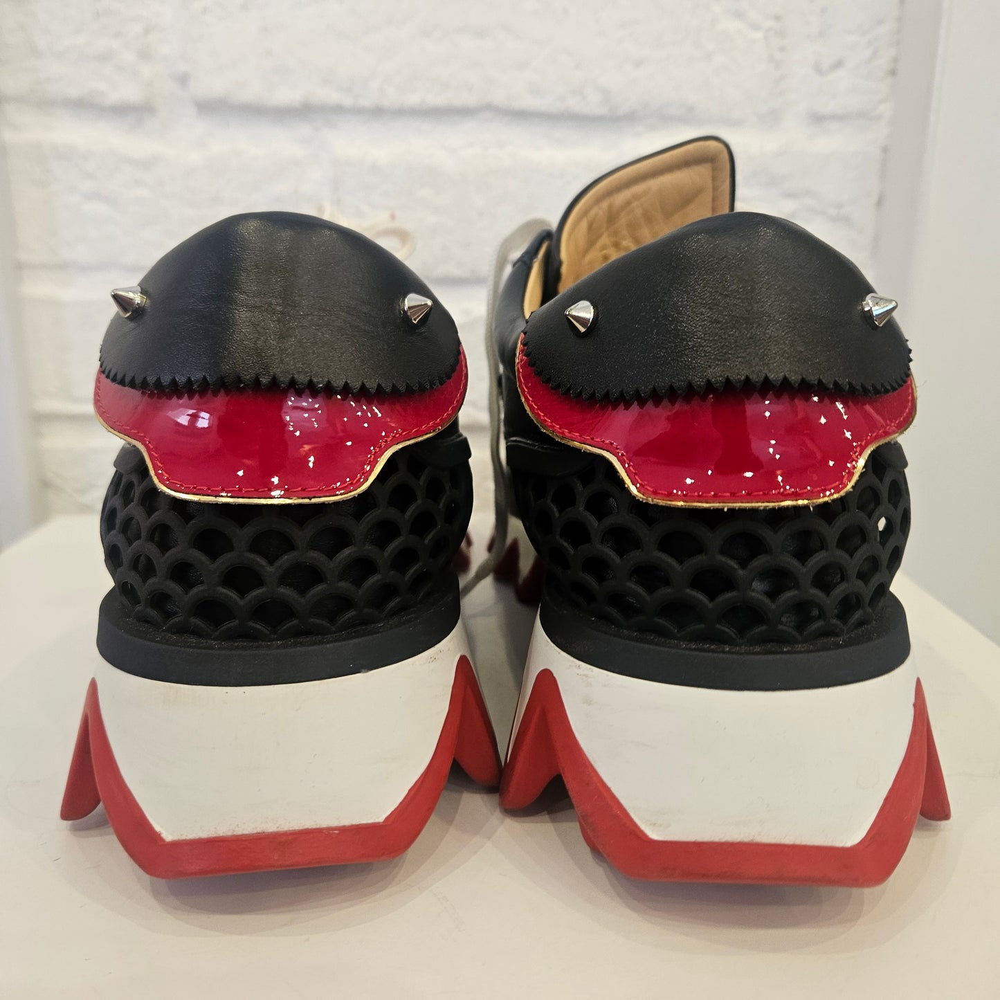 Shark Louboutin n 37,5