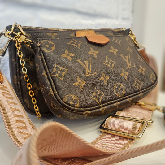 Louis Vuitton Multi Pochette Accessoires 2022