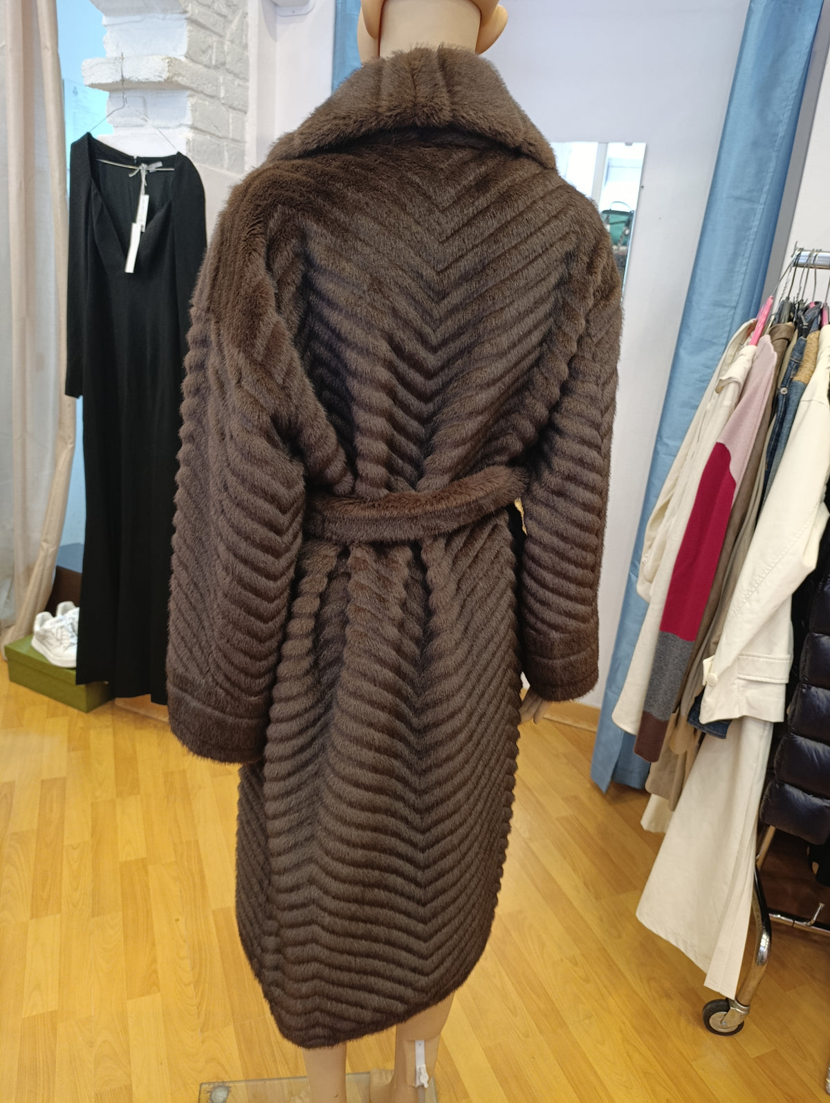 Cappotto di pelliccia sintetica tg M