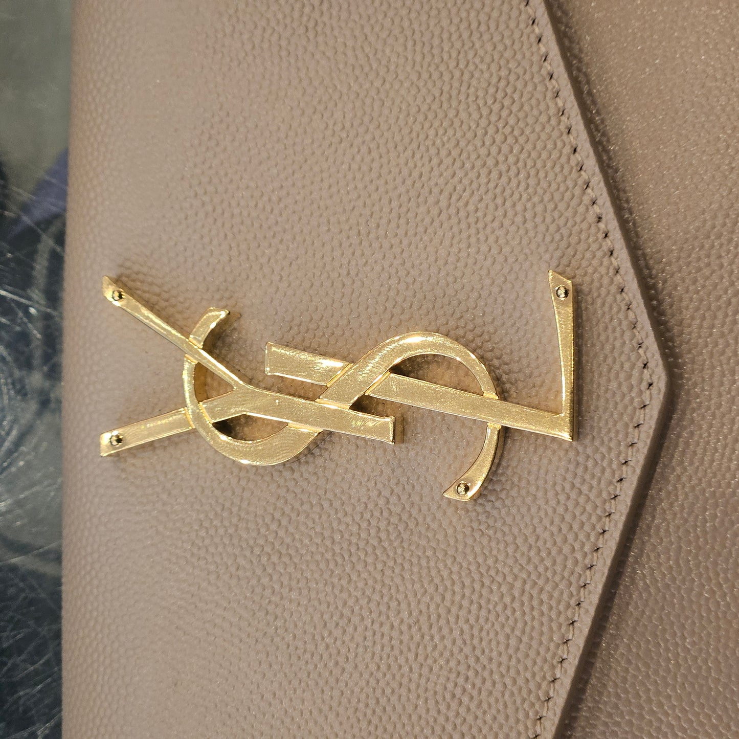 Pochette Saint Laurent
