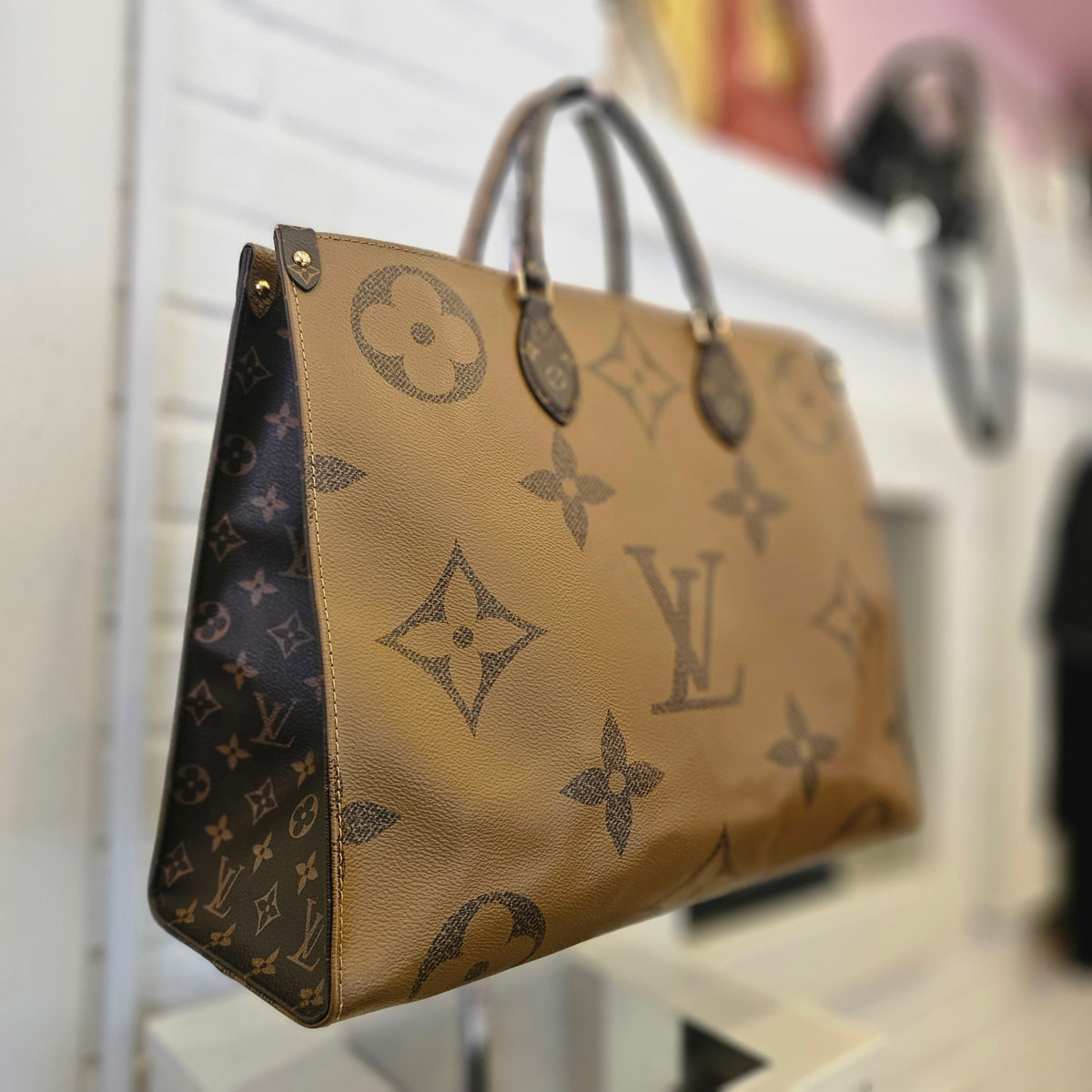 Louis Vuitton OnTheGo GM