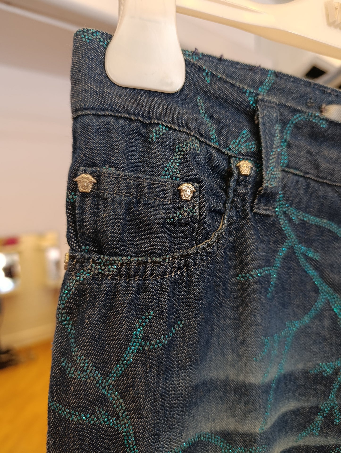 Jeans Versace tg 40 con strass