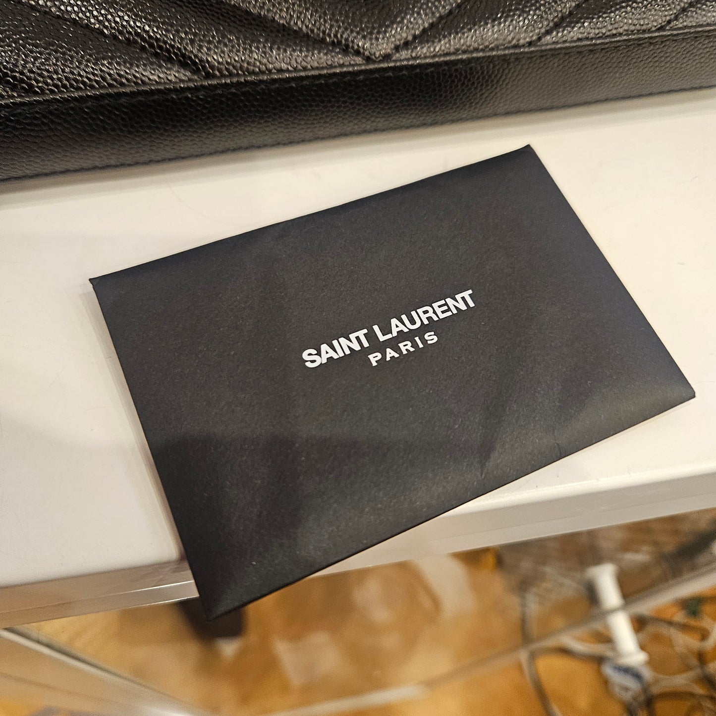 Pochette Cassandre Saint Laurent