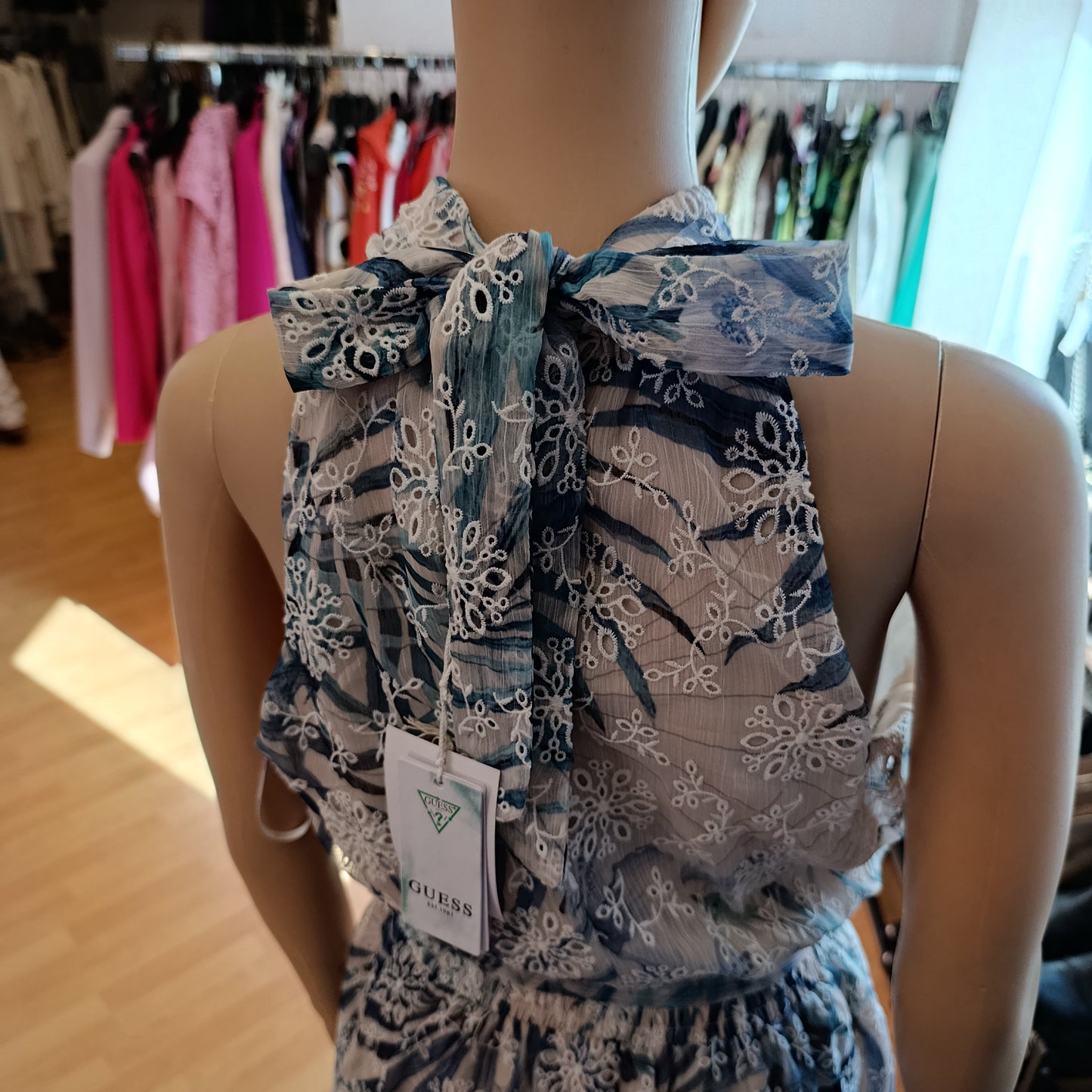 Abito Guess tg S nuovo con cartellino