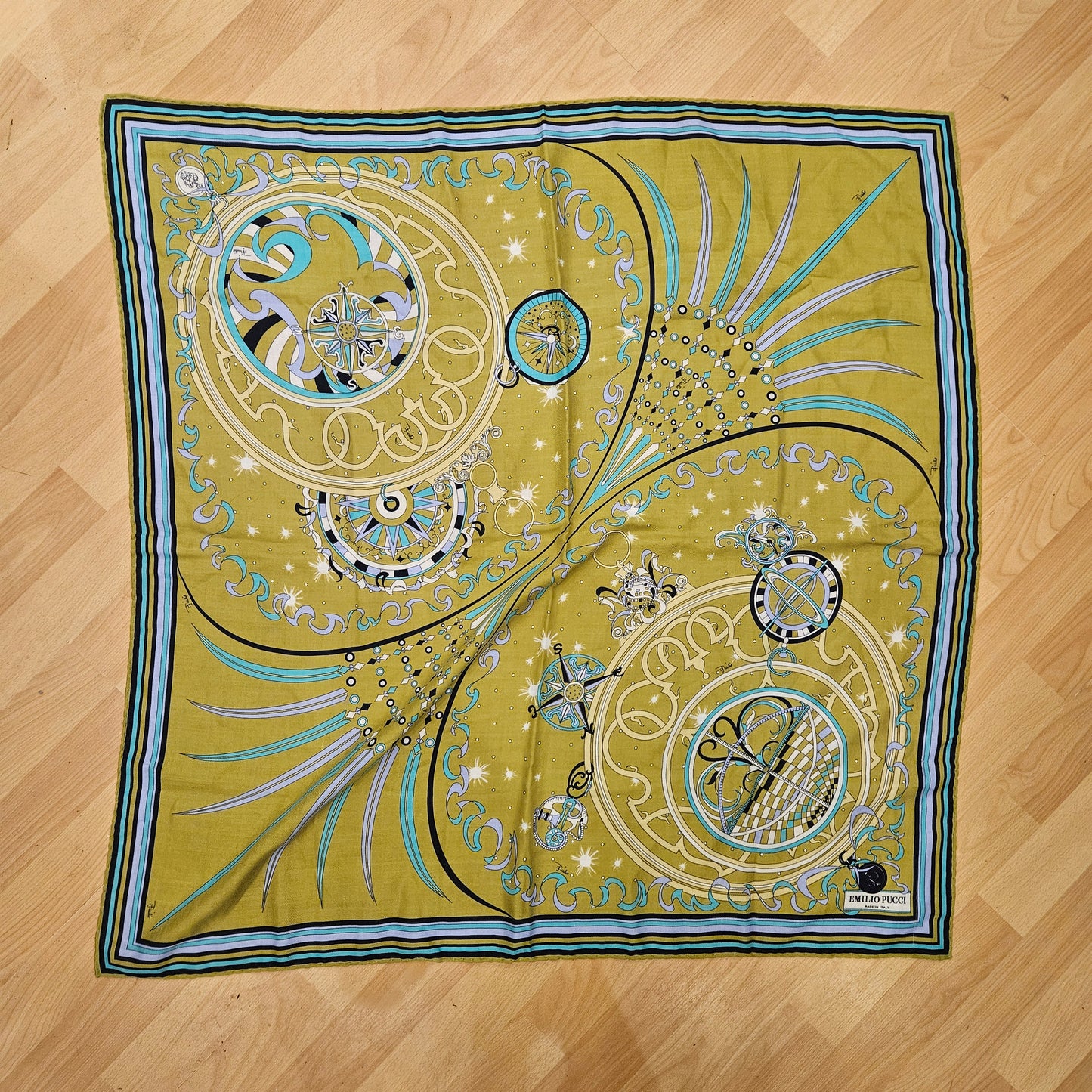 Foulard Emilio Pucci