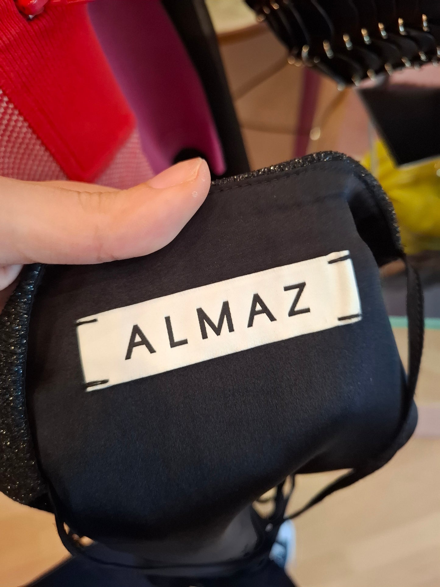 Top Almaz tg M