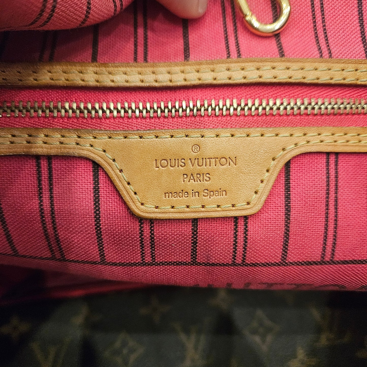 Never Full Bay Chain Louis Vuitton (2016)