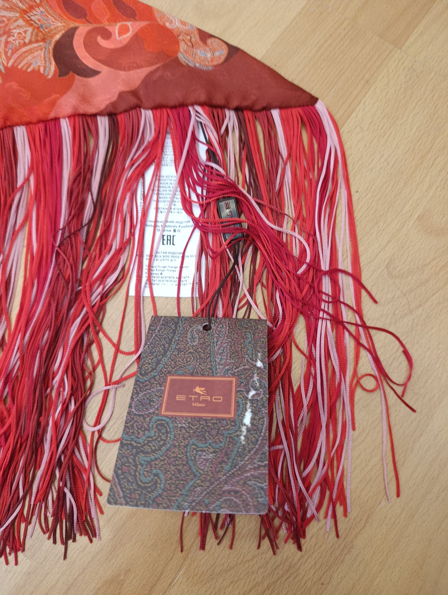 Foulard Etro con frange nuovo con cartellino pura seta