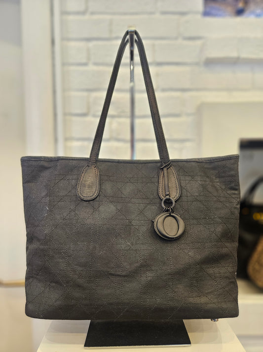 Borsa Dior riverniciata