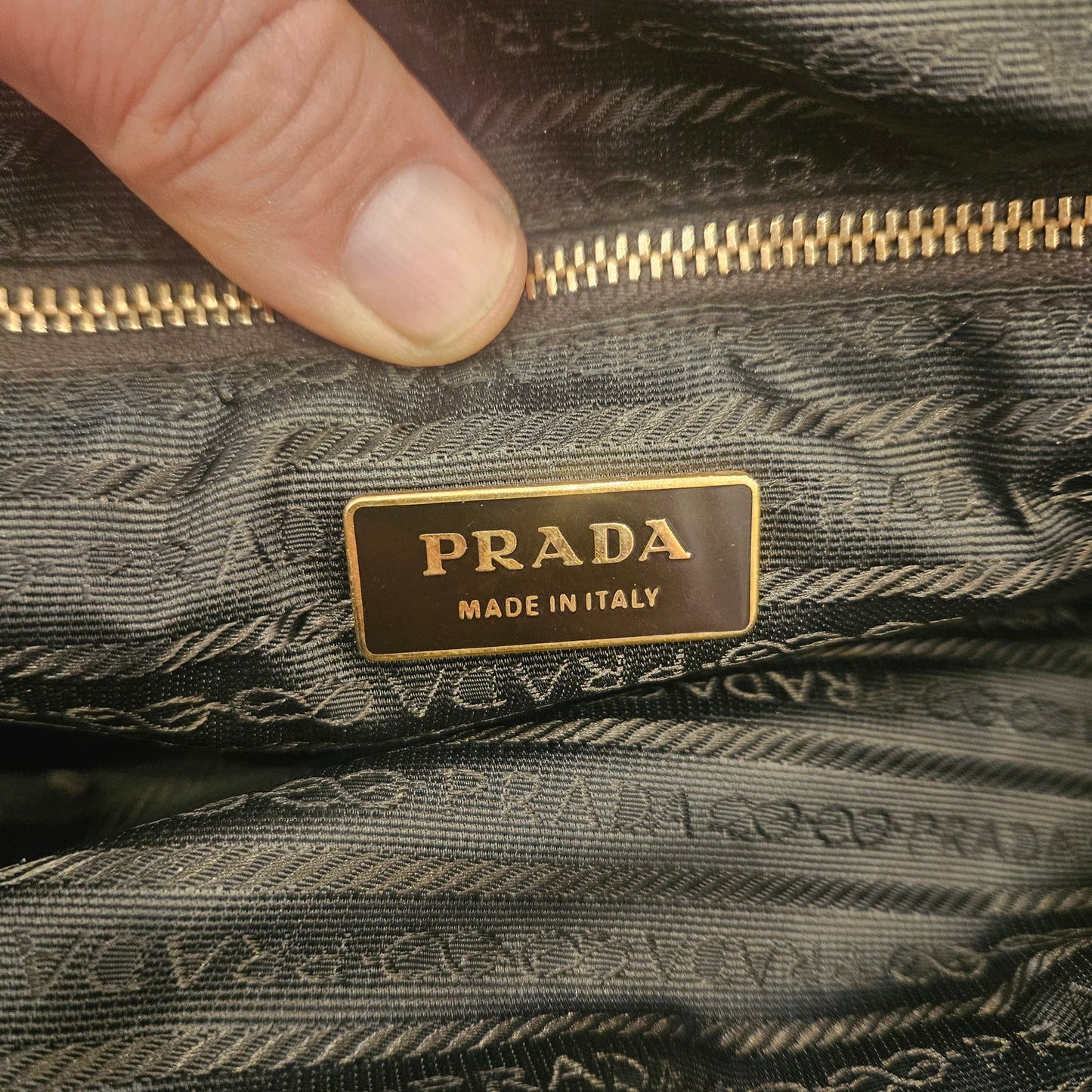Bauletto vintage Prada