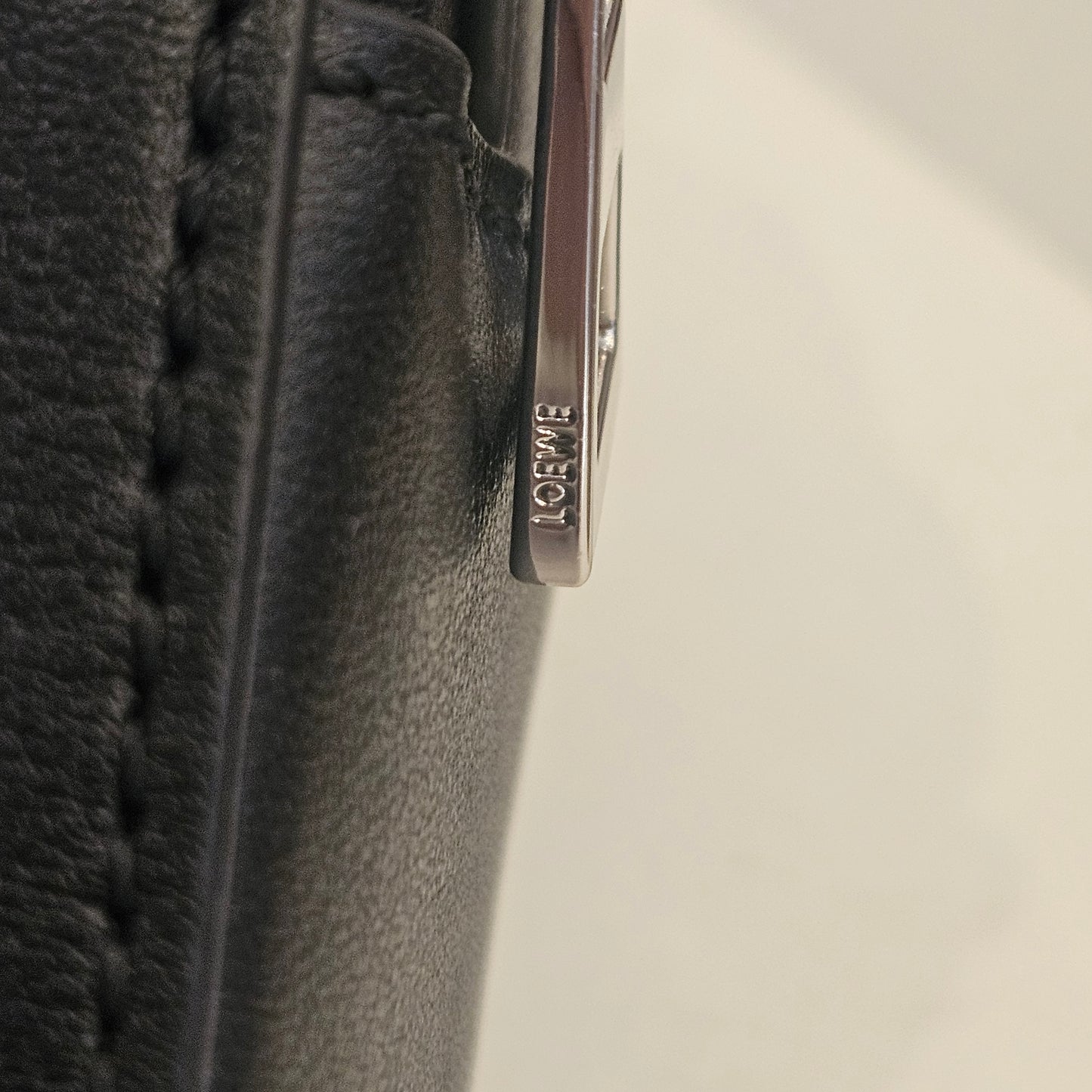 Mini Camera Loewe