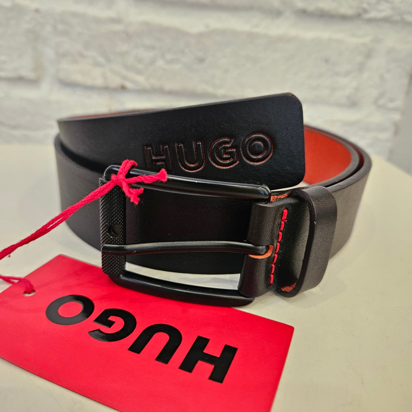 Cintura Hugo Boss mis 80/90
