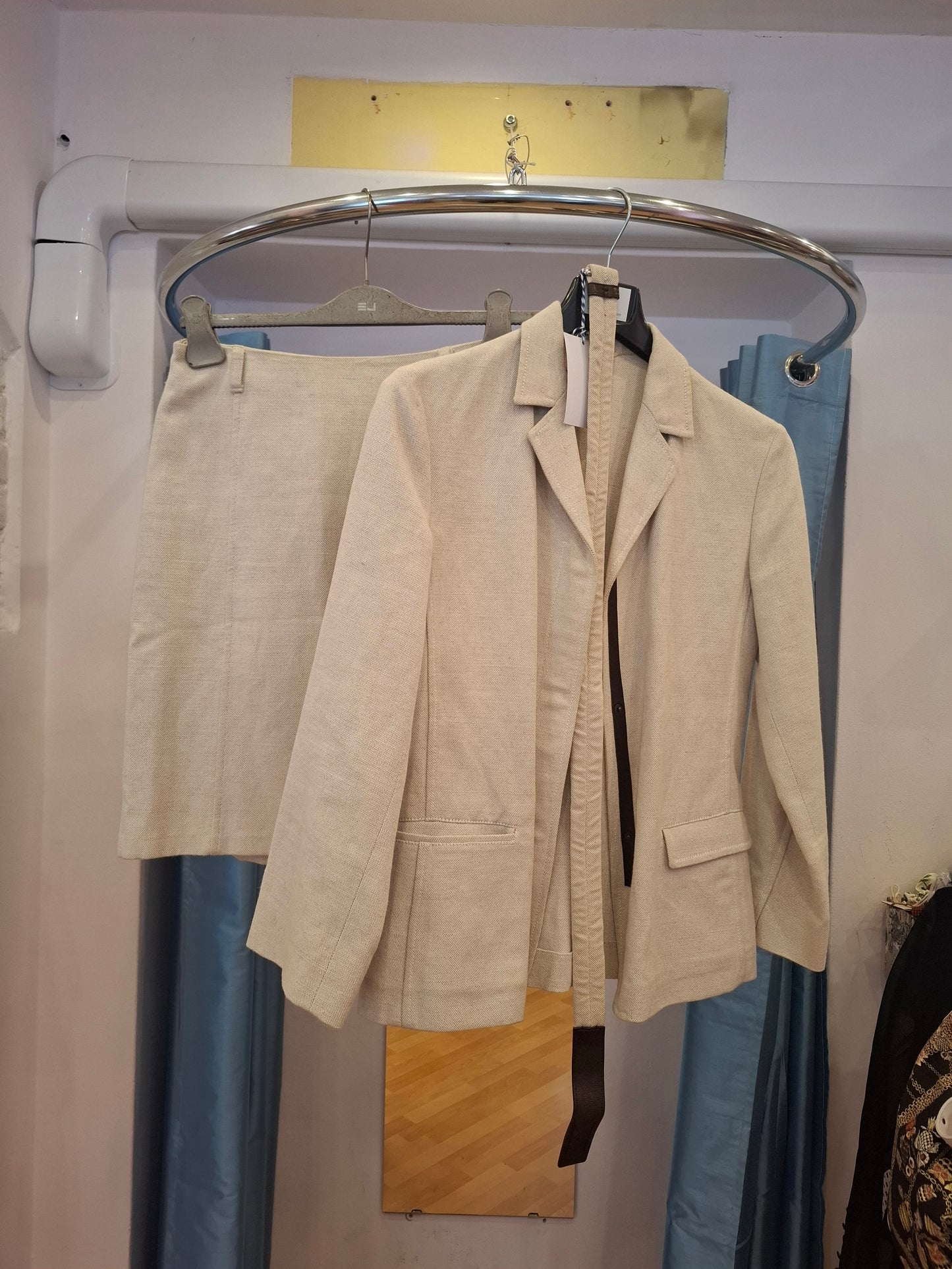 Completo Prada beige tg 42