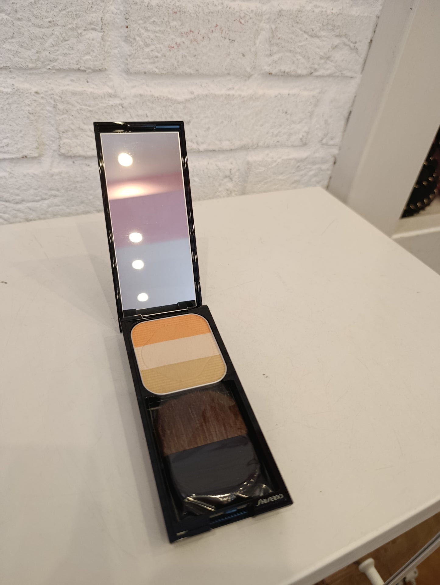 Shiseido face color enhancing trio