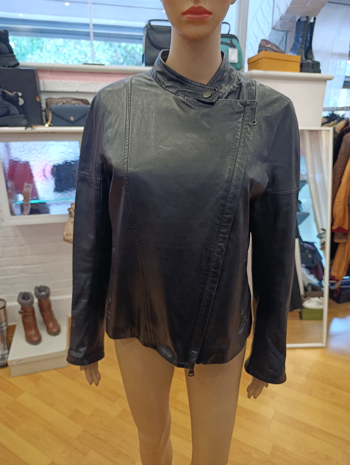 Giacca in pelle max Mara weekend tg 44