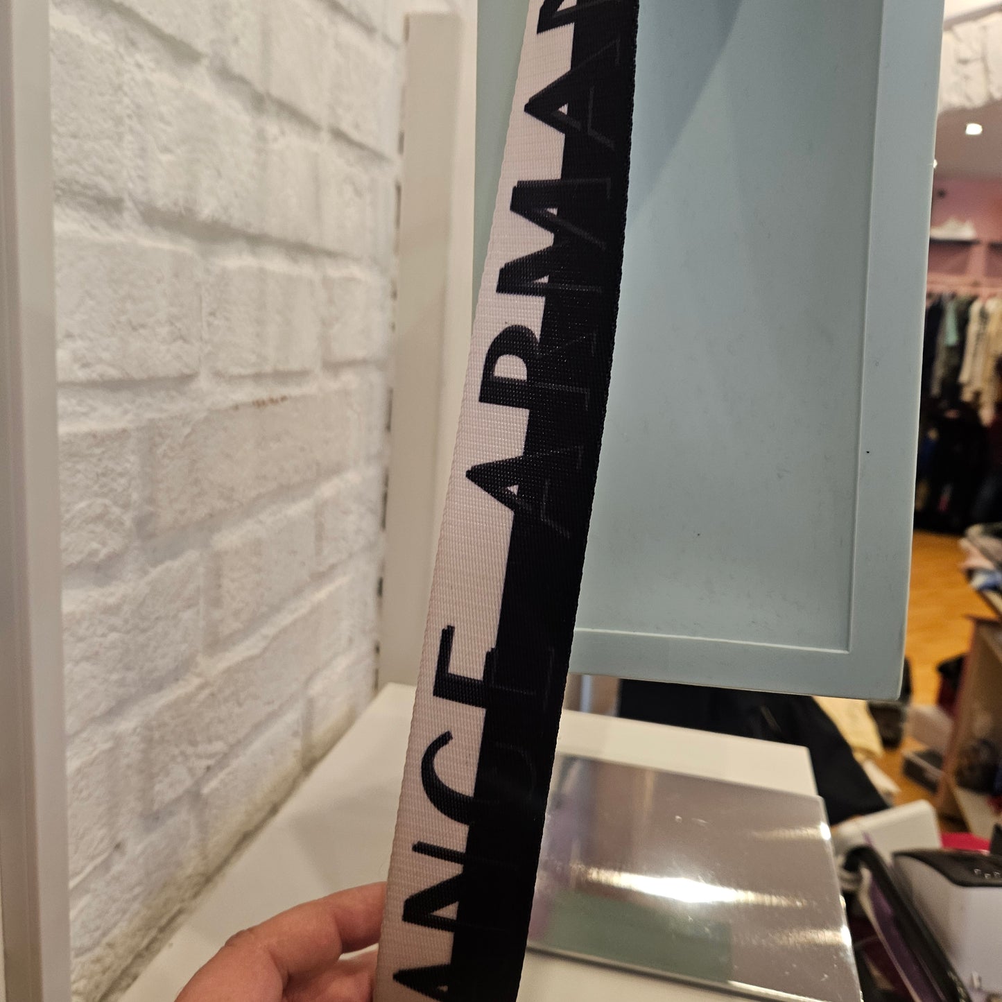 Borsa Armani Exchange