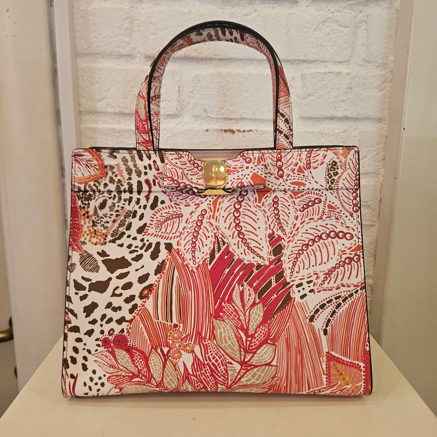 Vara Tote Ferragamo pari al nuovo