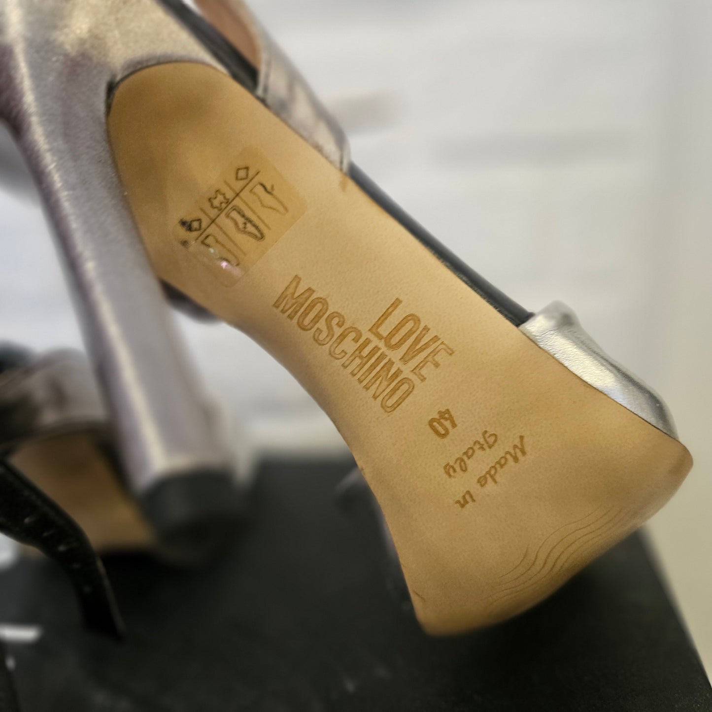 Décolleté love Moschino n40