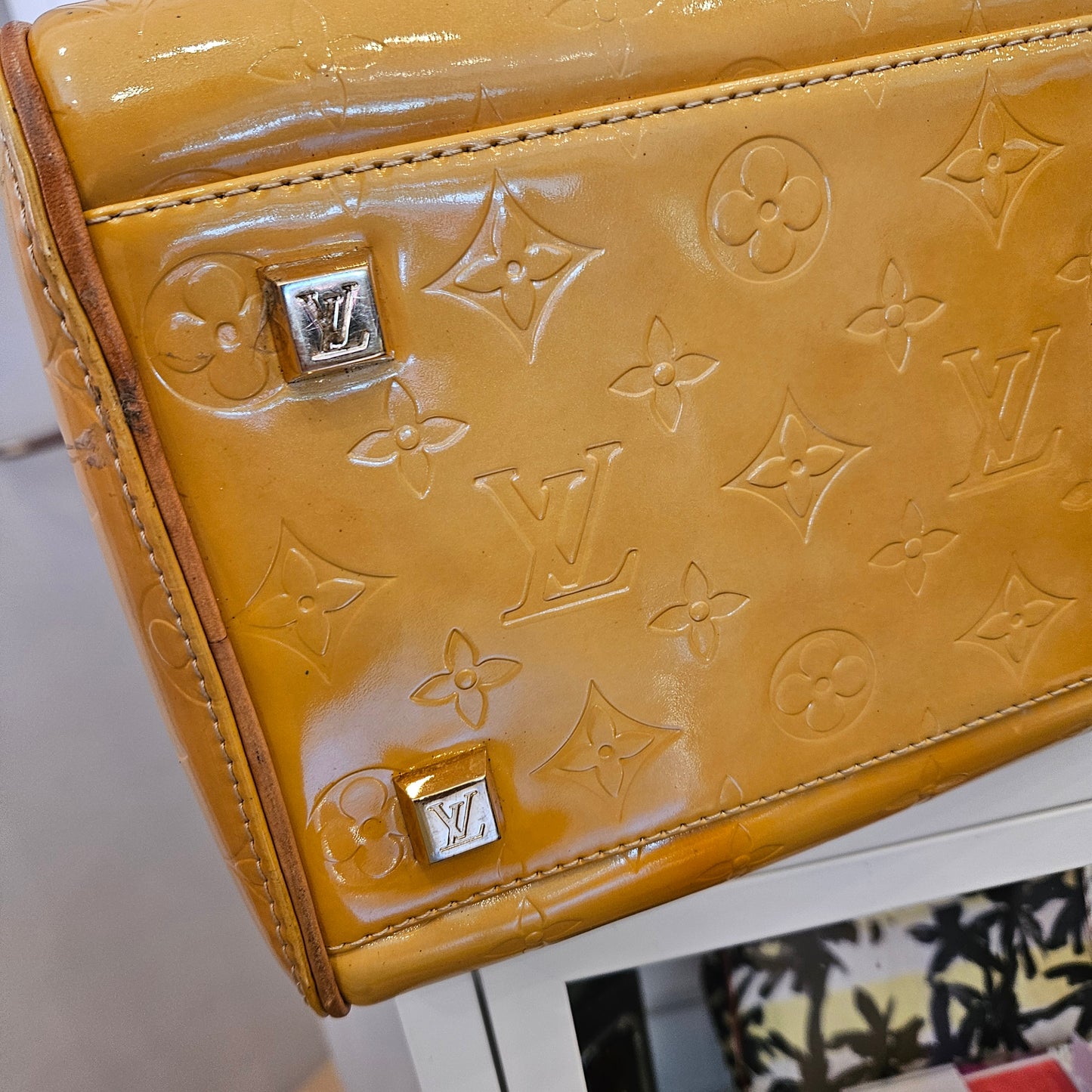 Louis Vuitton Tompkins Square (2002)
