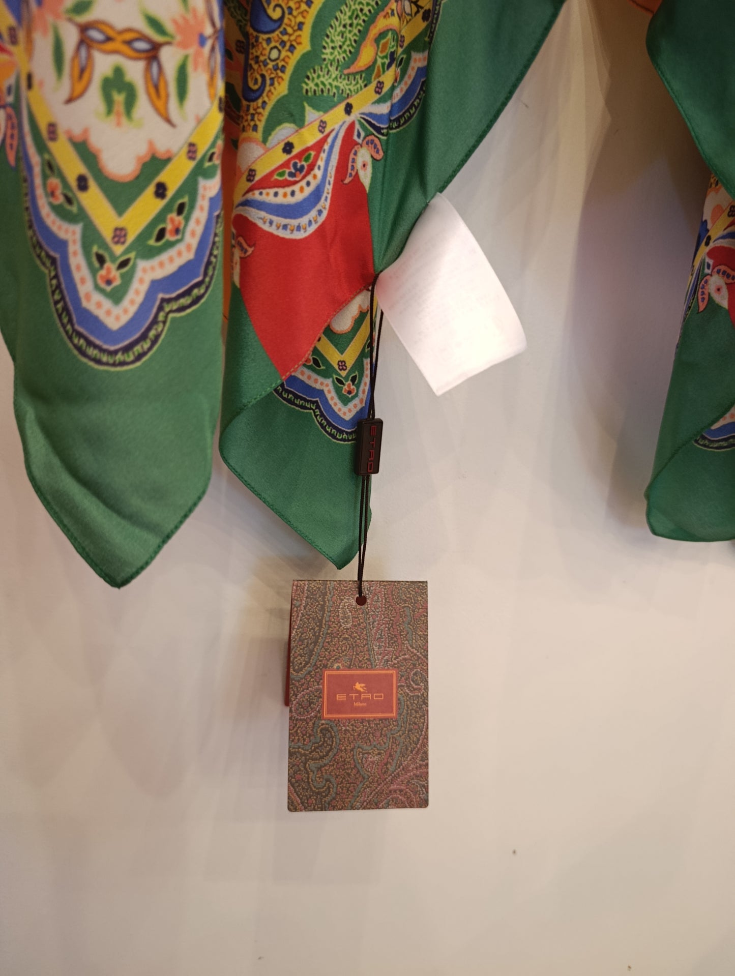 Mantella etro in pura seta nuova con cartellino
