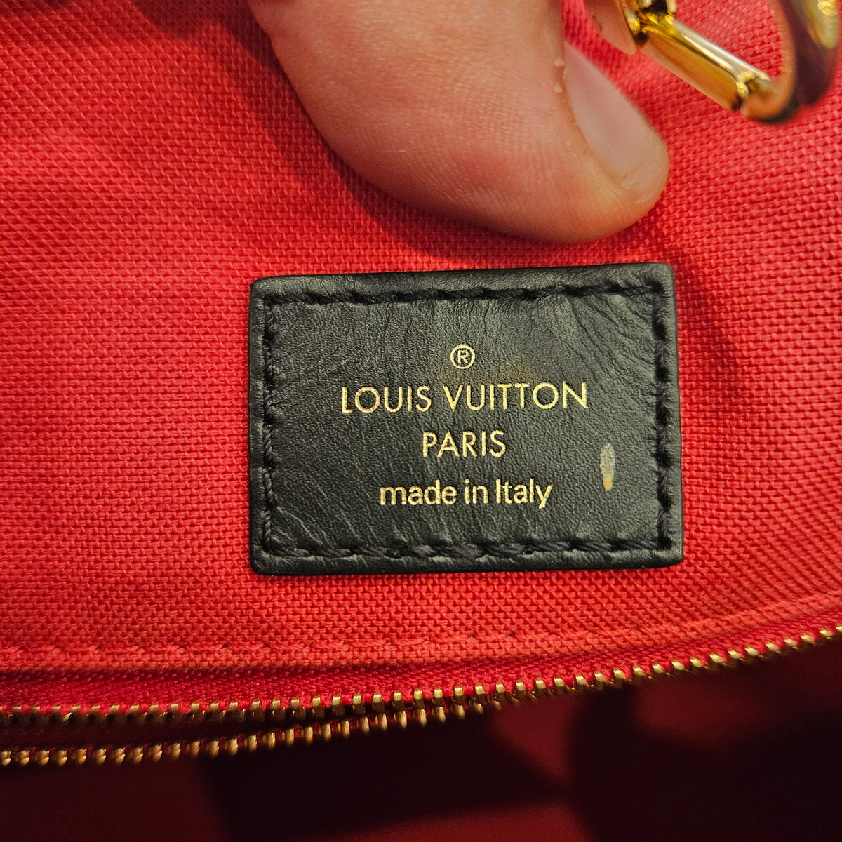 Louis Vuitton OnTheGo GM