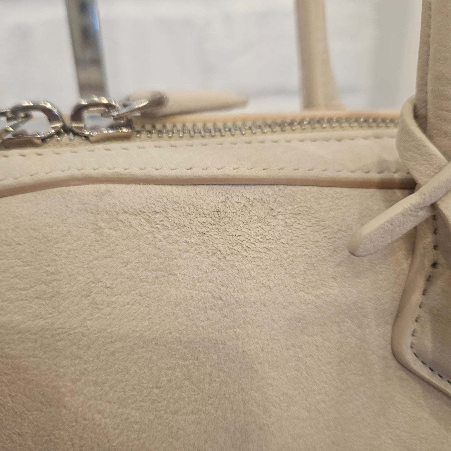 Le Teckel Alaïa (mis 27)