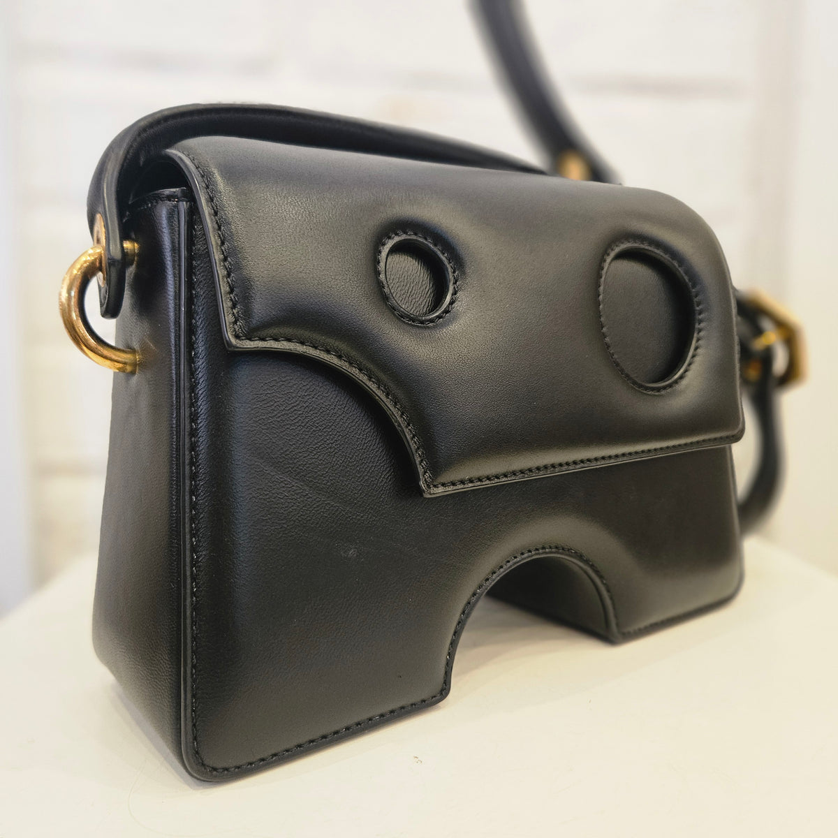 Burrow 22 Off White