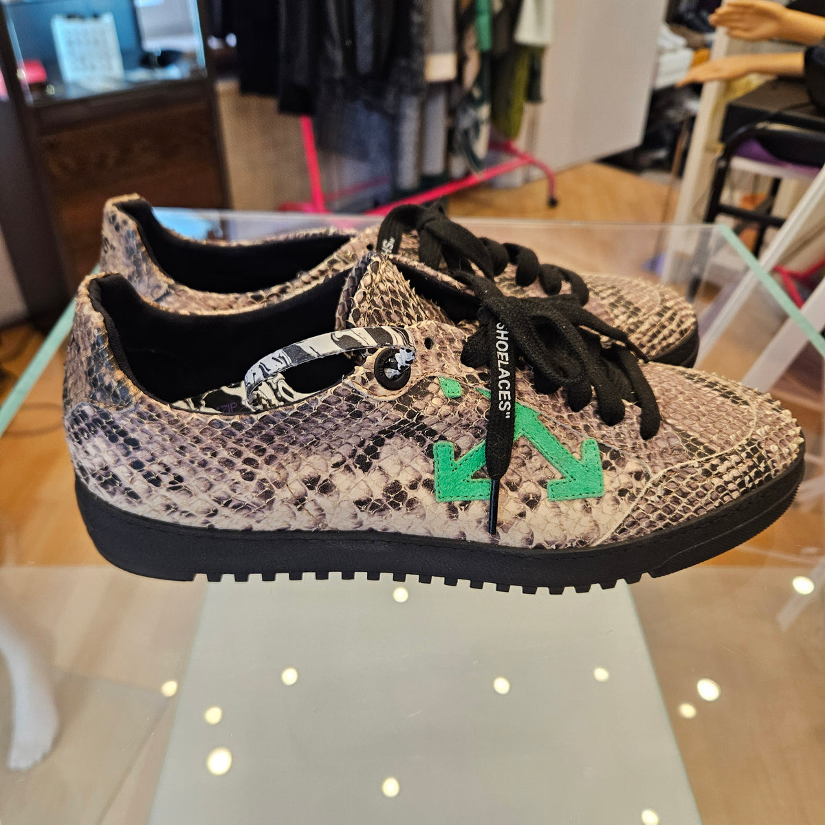 Sneakers Off-White n42