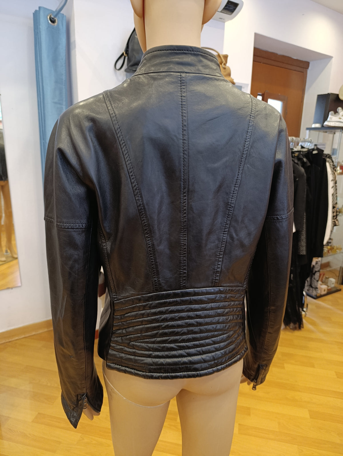 Giacca in pelle max Mara weekend tg 44