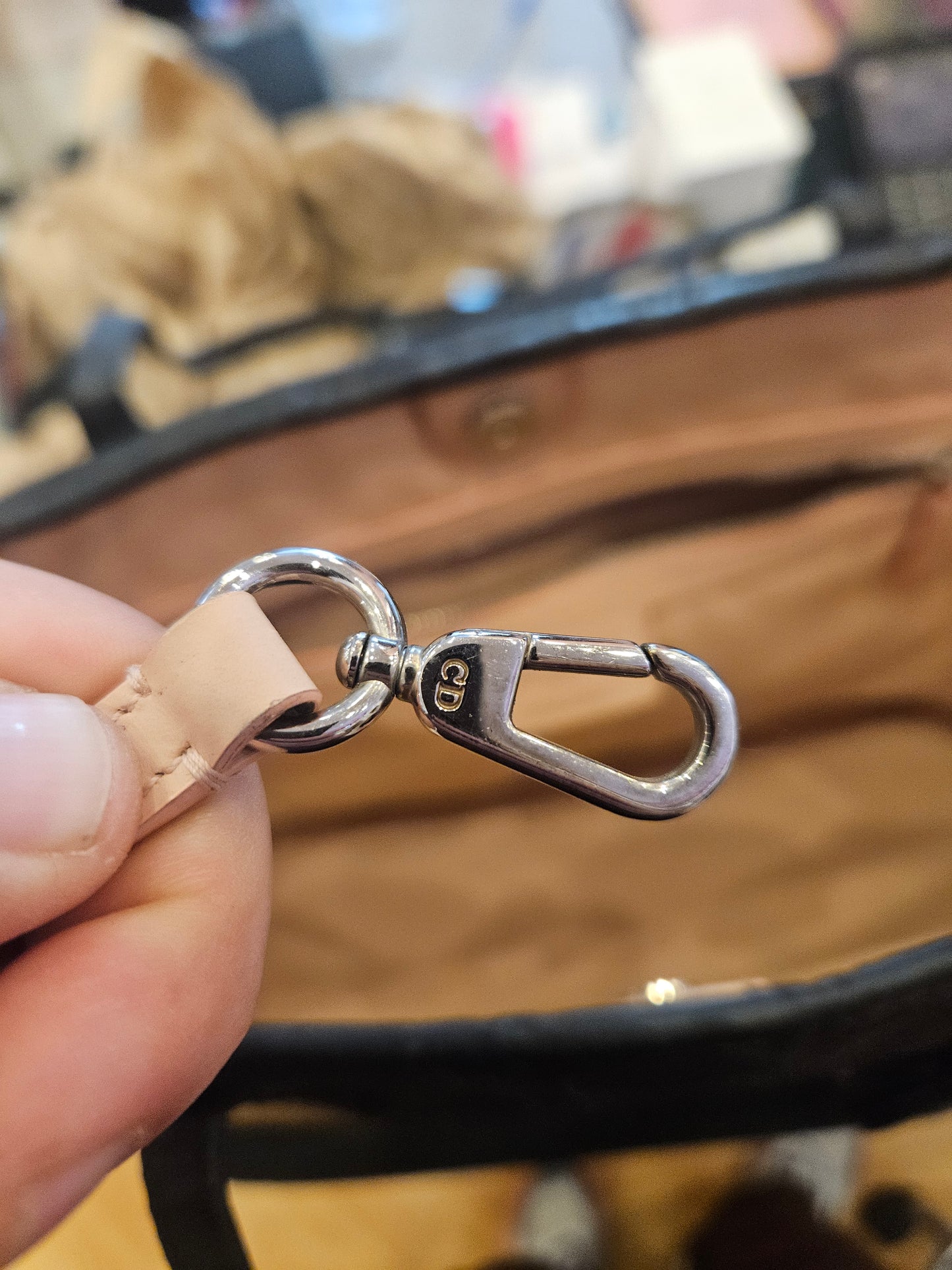 Borsa Dior riverniciata