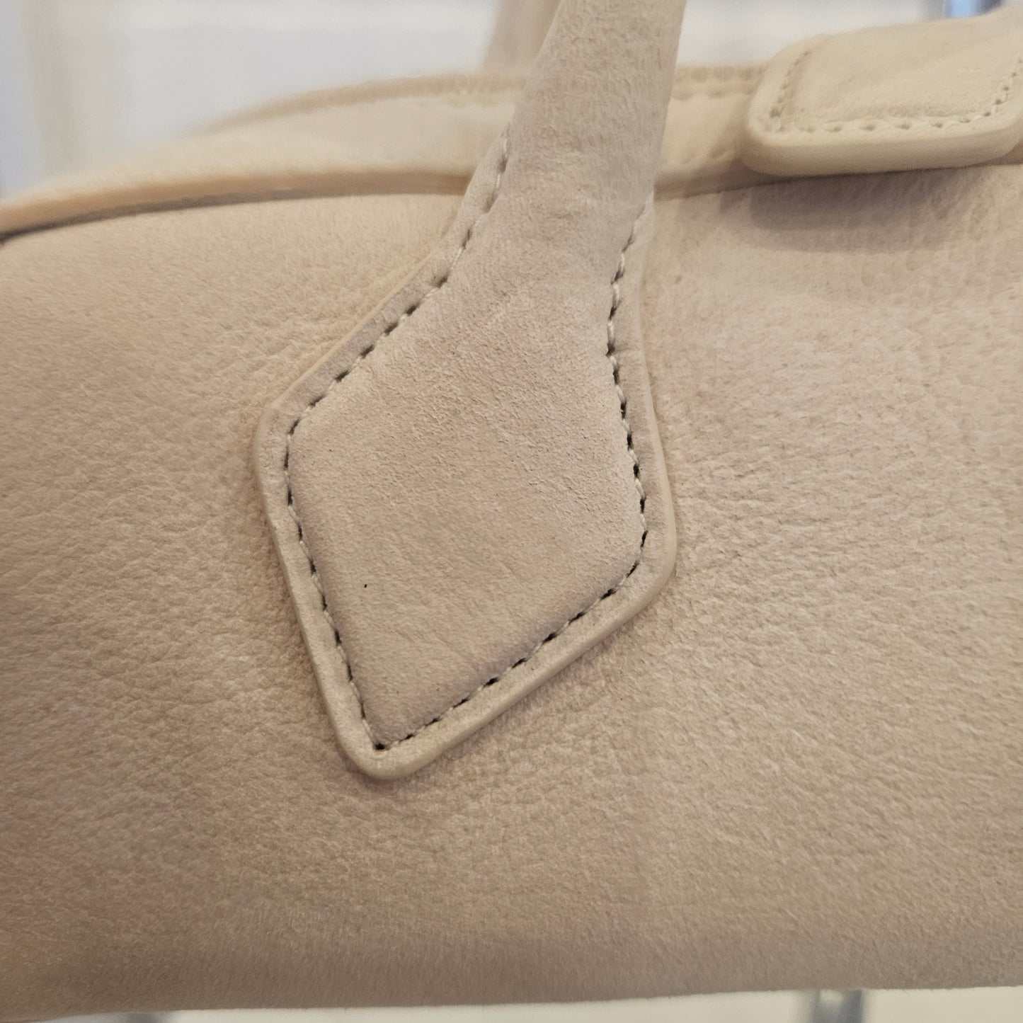 Le Teckel Alaïa (mis 27)