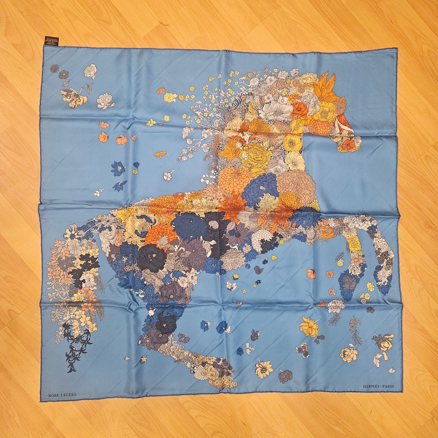 Foulard Hermès Robe Legère