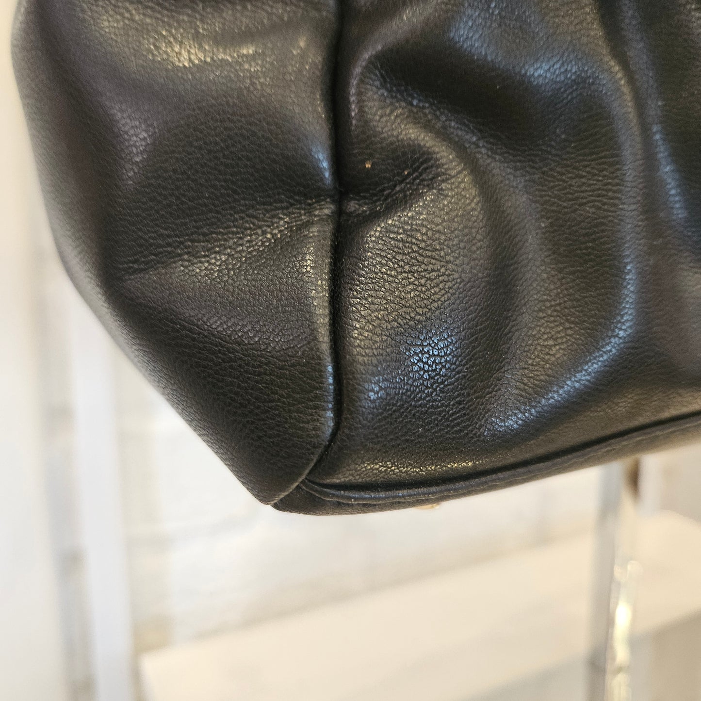 Borsa morbida Guess