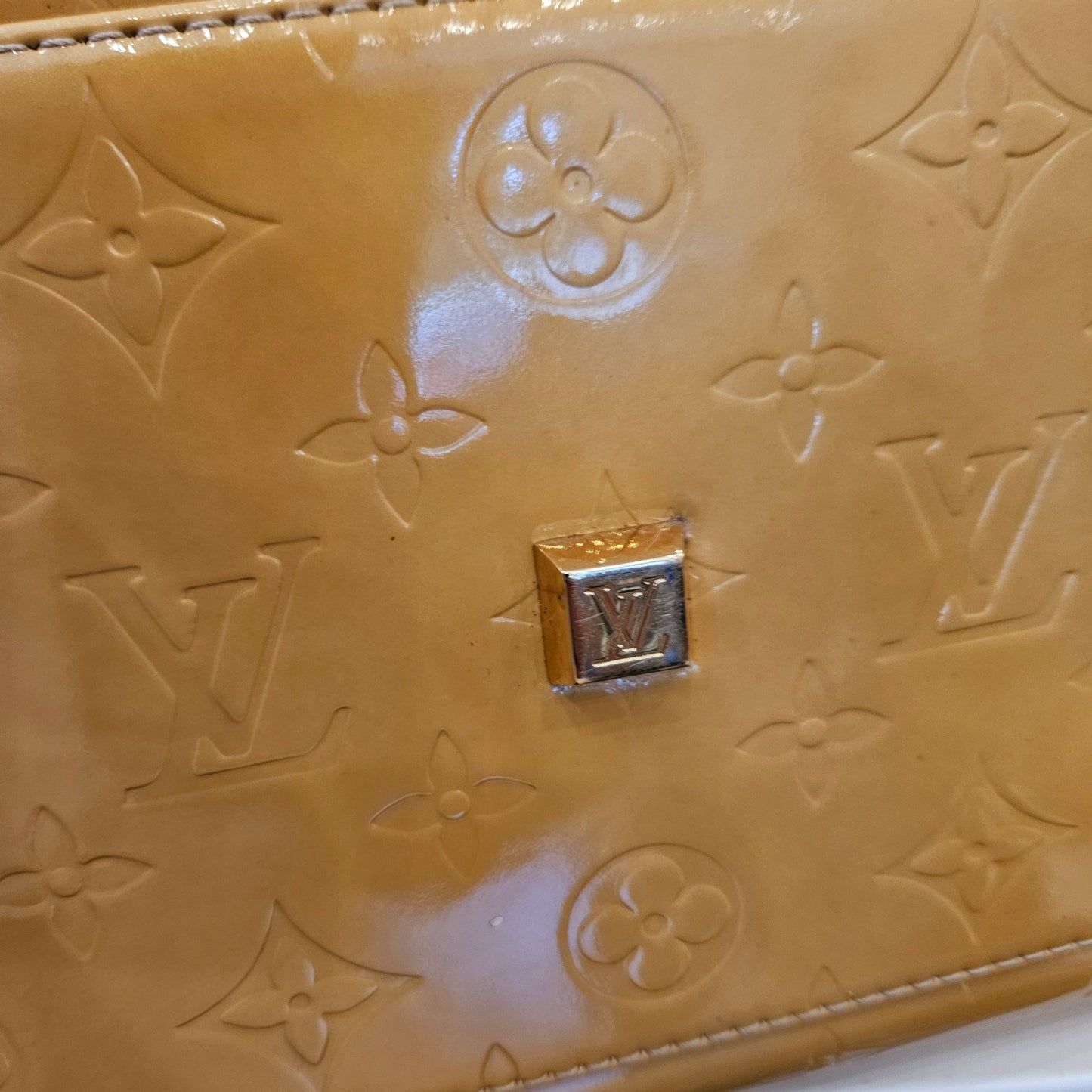 Louis Vuitton Tompkins Square (2002)