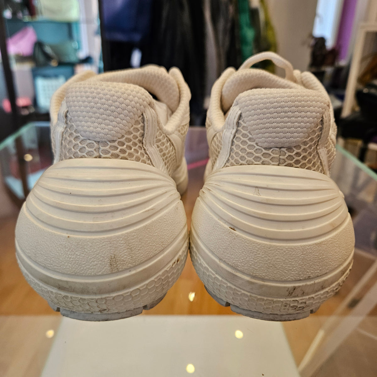 TK-MX Runner  Givenchy n37