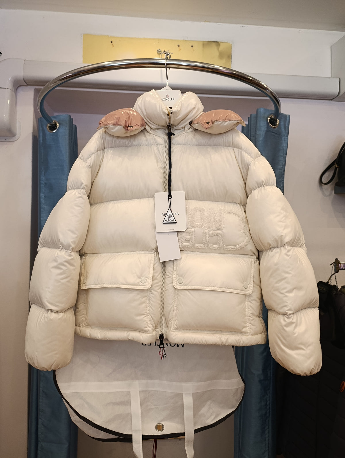 Piumino Moncler nuovo tg 40
