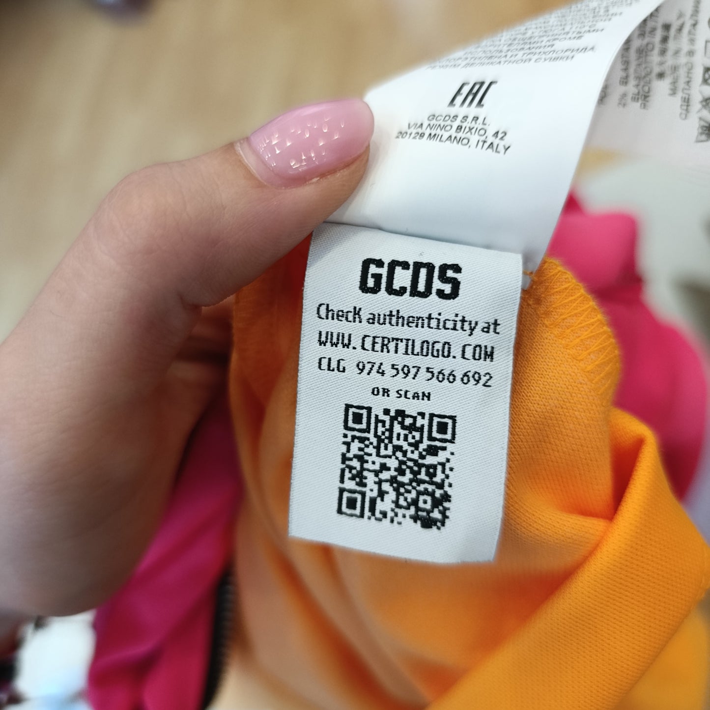 Abito GCDS tg L nuovo con cartellino
