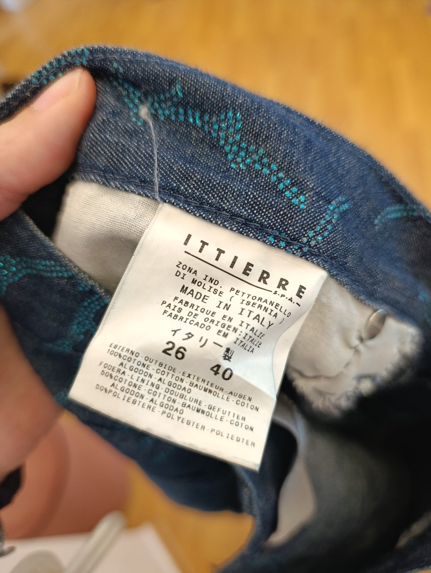 Jeans Versace tg 40 con strass