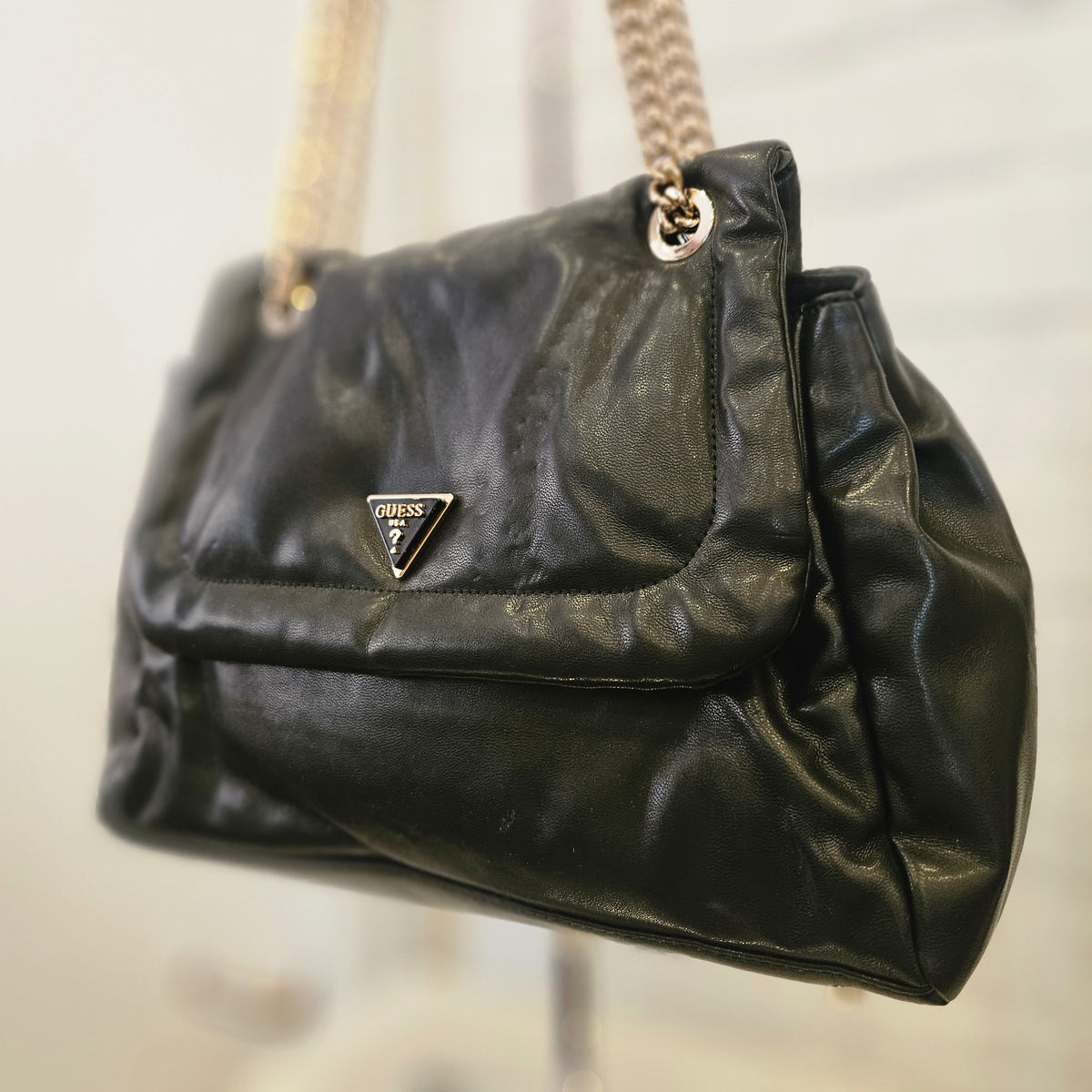 Borsa morbida Guess
