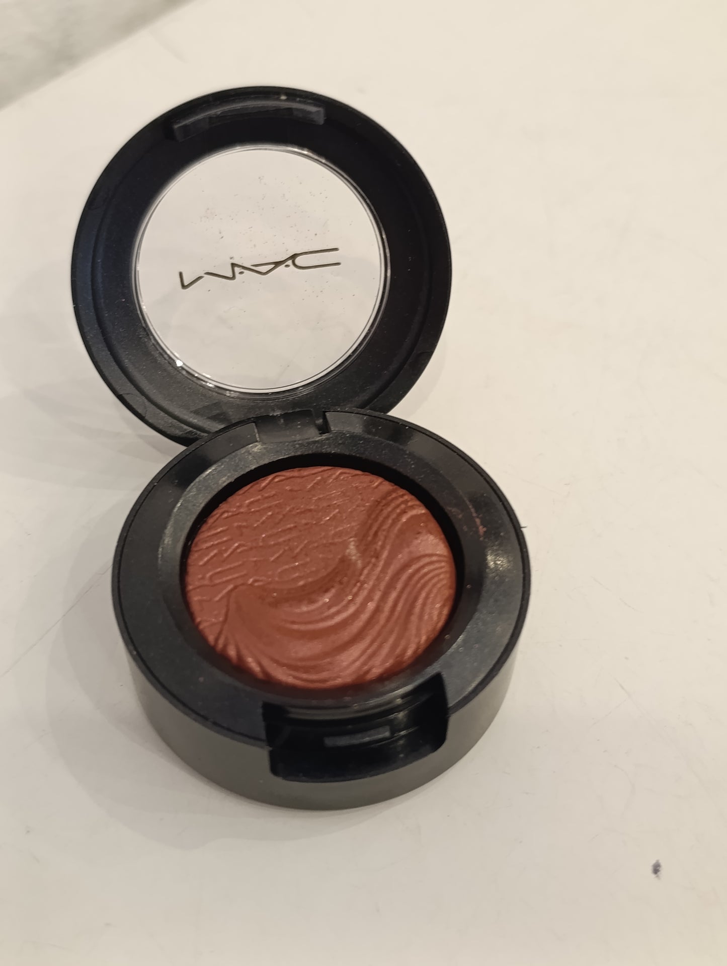 Ombretto mac amourous alloy