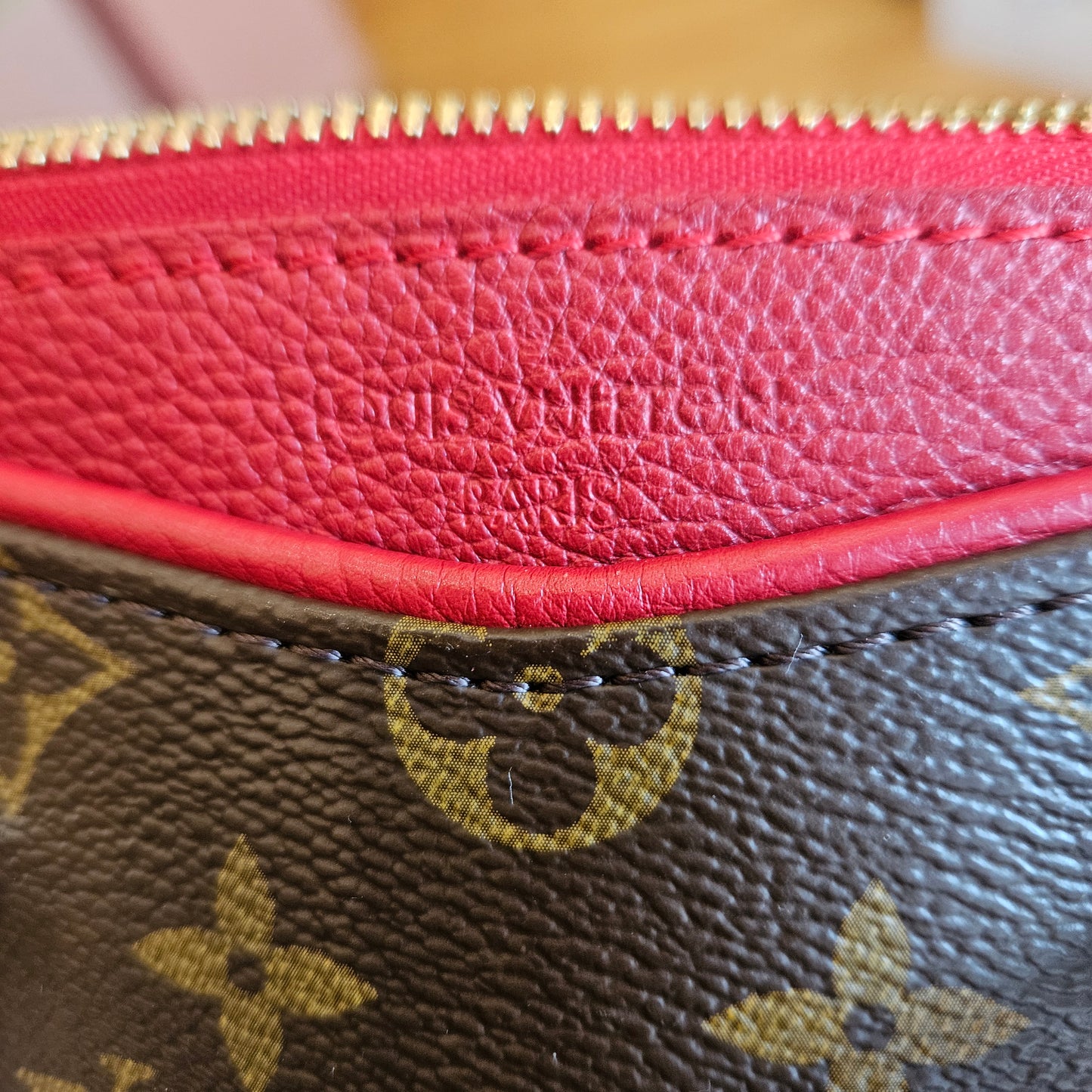 Pallas Tote Louis Vuitton