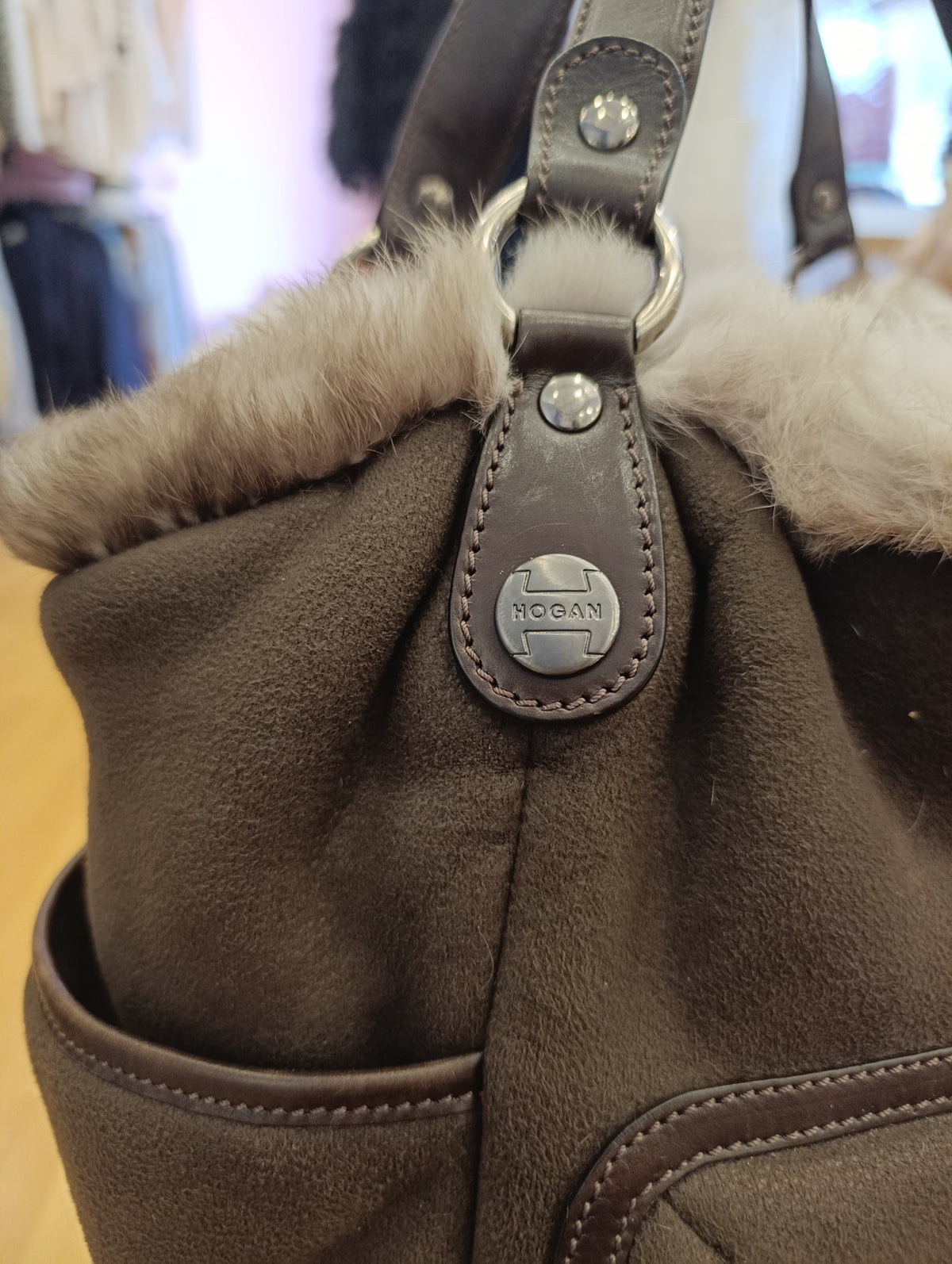 Borsa Hogan marrone con pelliccia