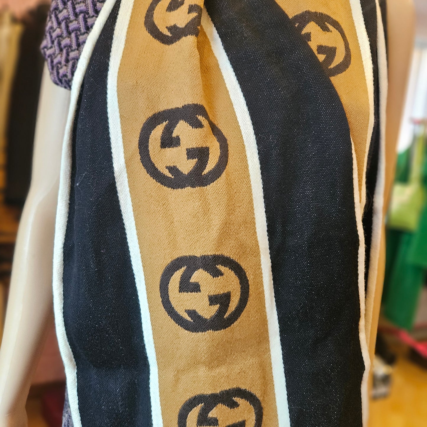 Sciarpa Gucci monogram