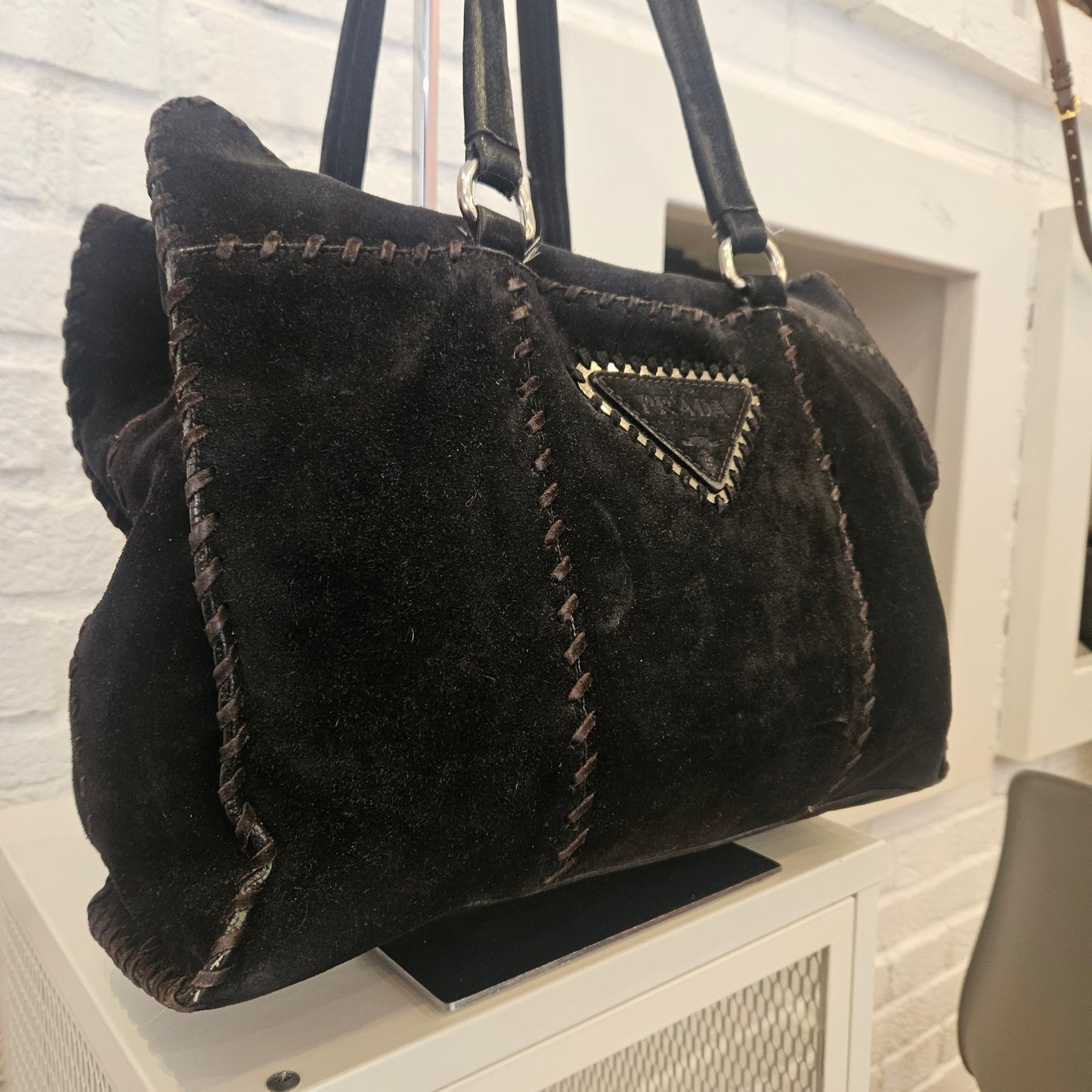 Borsa Prada in camoscio