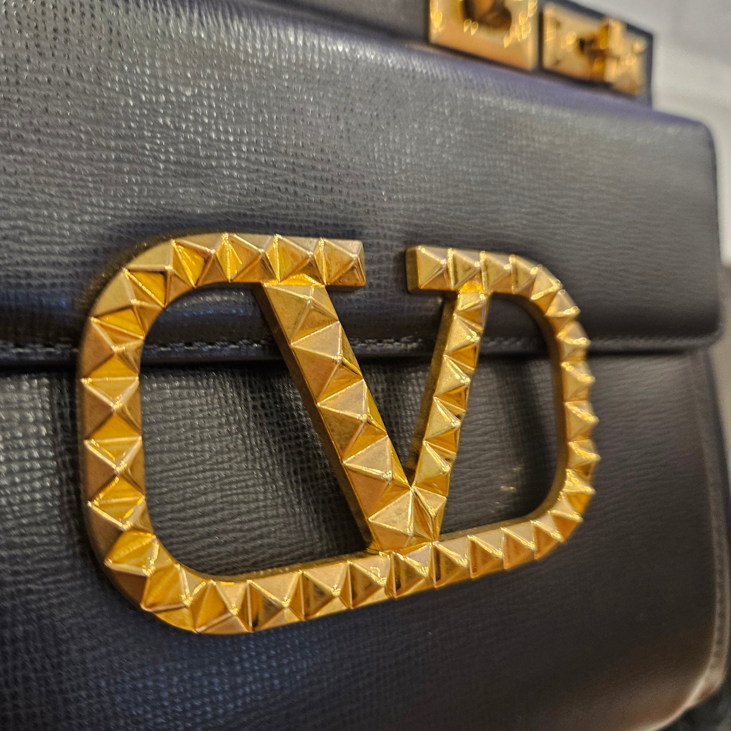 Valentino Alcove Rockstud