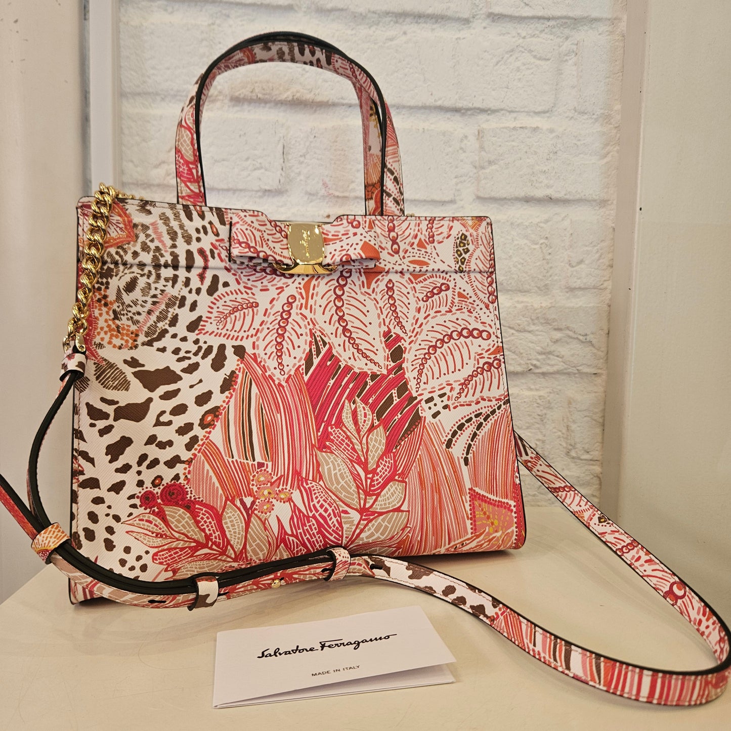Vara Tote Ferragamo pari al nuovo